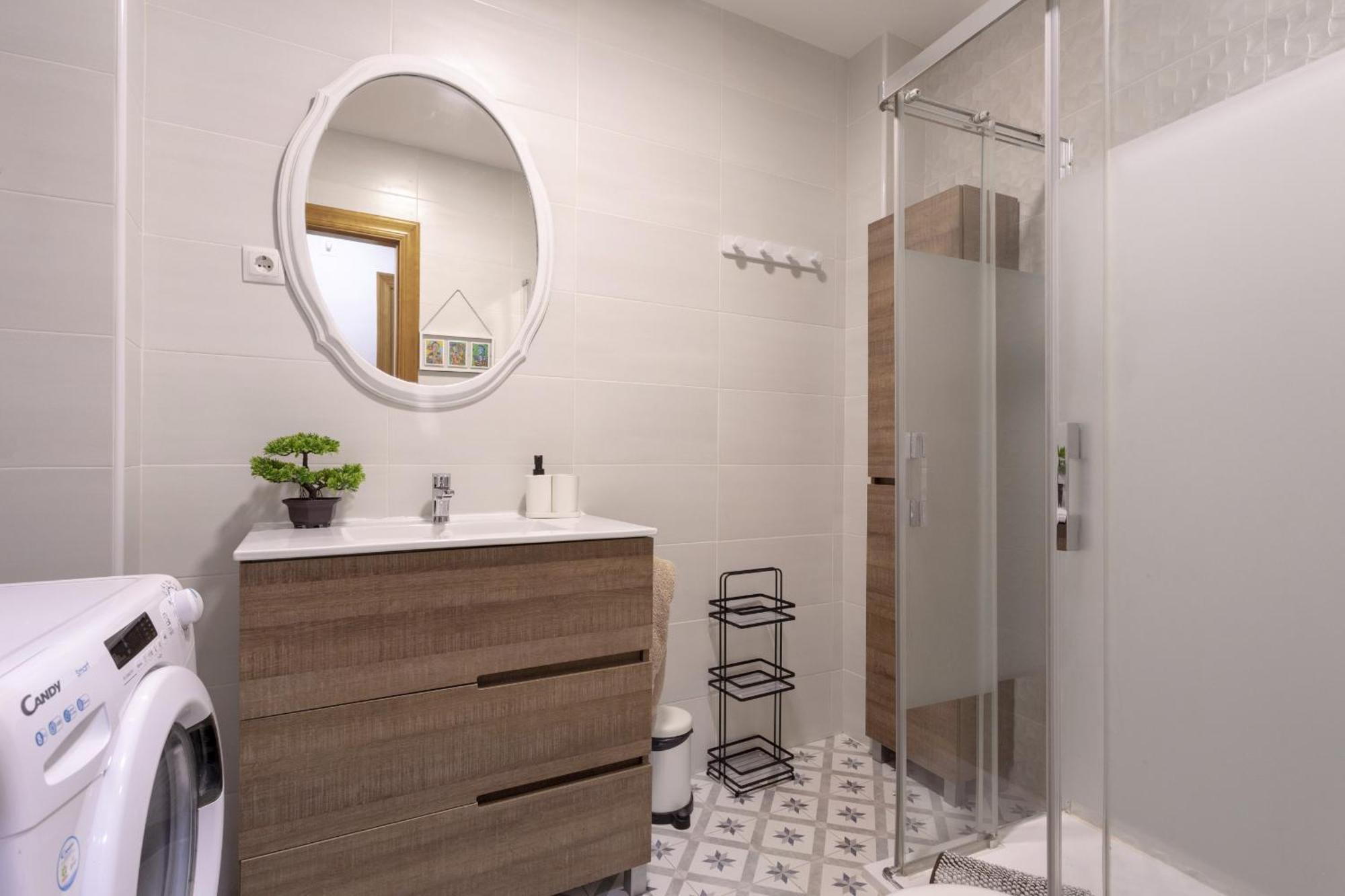-Malagasunapts-Estudio Picasso Capuchinos Exterior photo